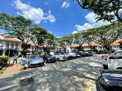 T-junction (D1), Office #495915481